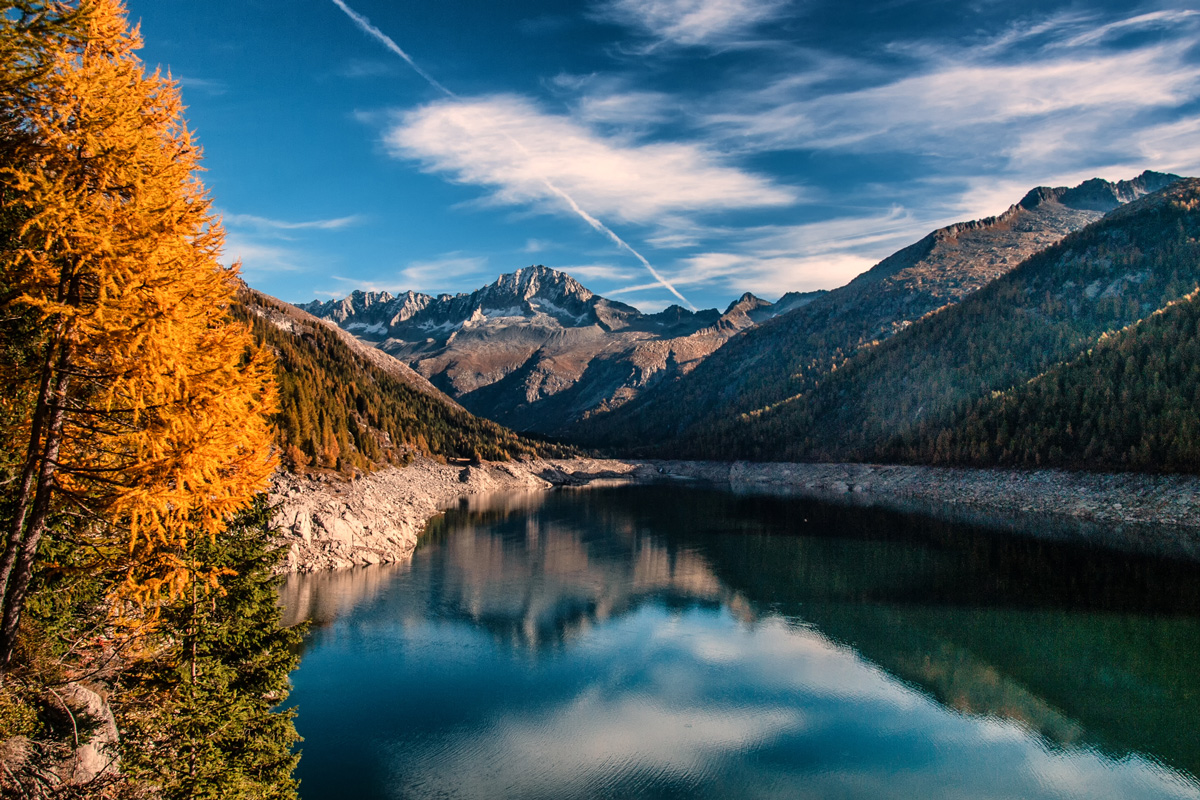 lago di Bissina in autunno